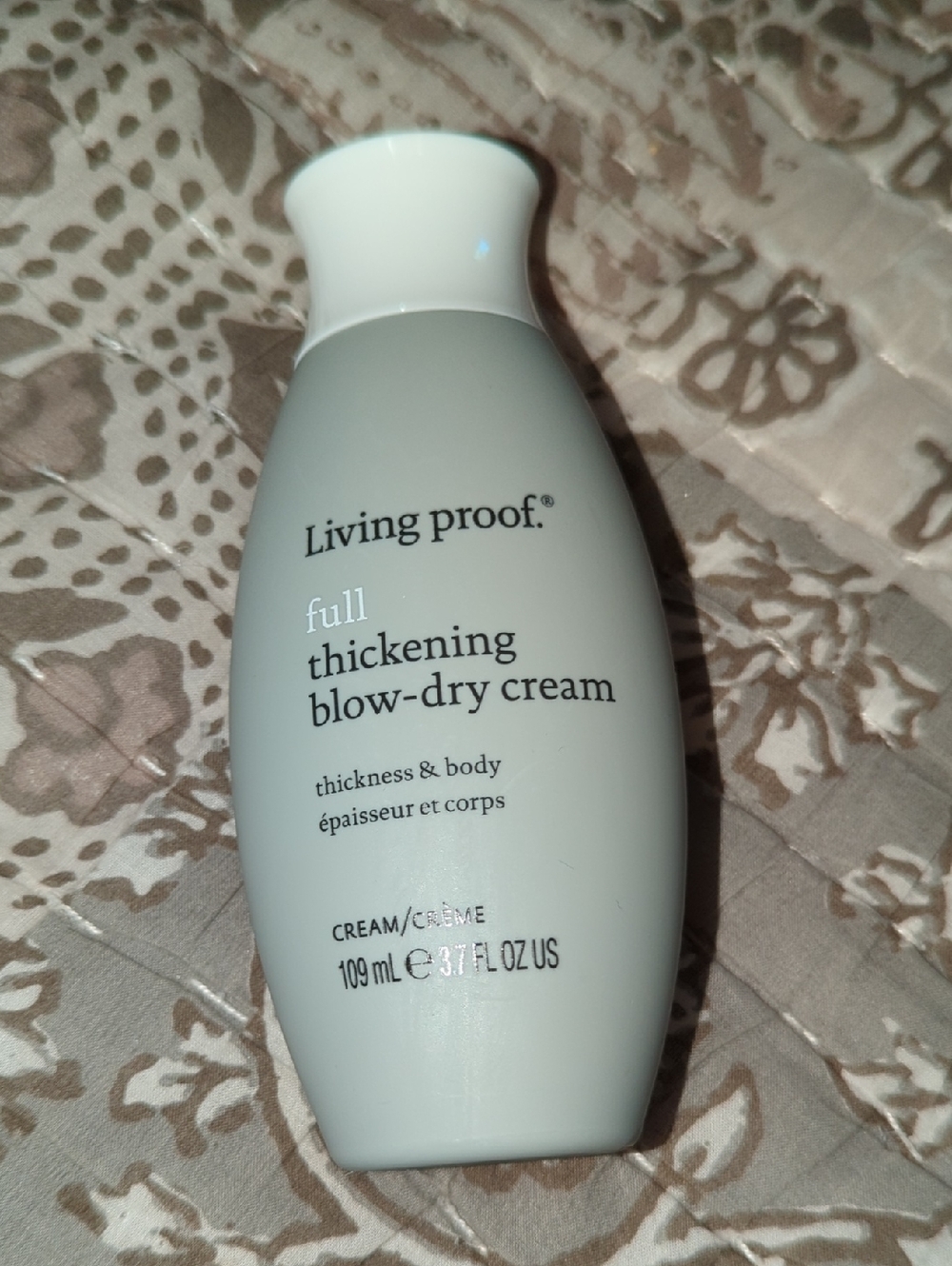 Living Proof Full Thickening Blow-Dry Cream - Cream/White Bottle